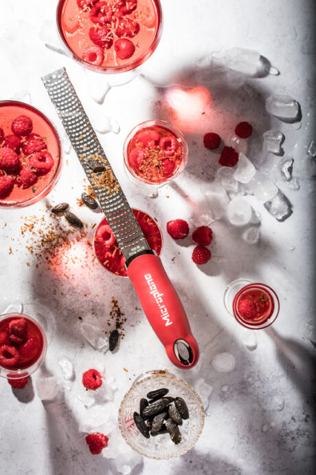 MICROPLANE - ZESTEUR ROUGE GRENADE – Image 3