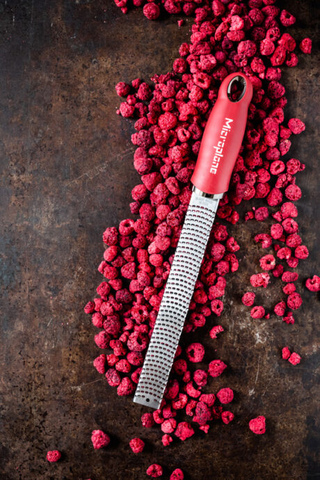 MICROPLANE - ZESTEUR ROUGE GRENADE