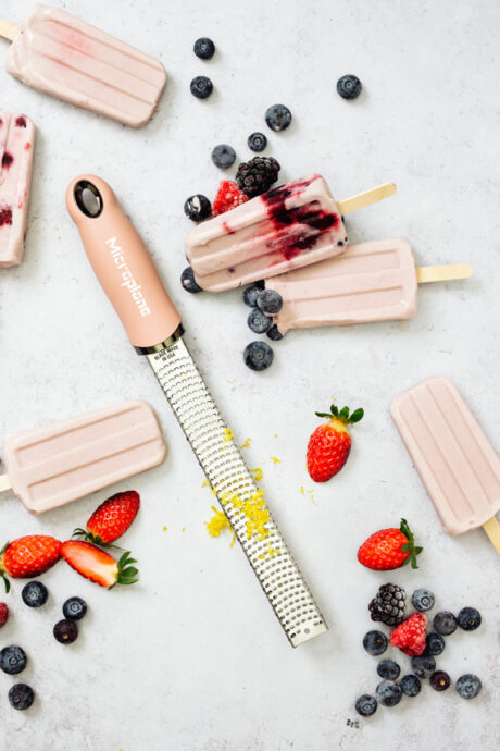 MICROPLANE - ZESTEUR BOUTON DE ROSE – Image 2