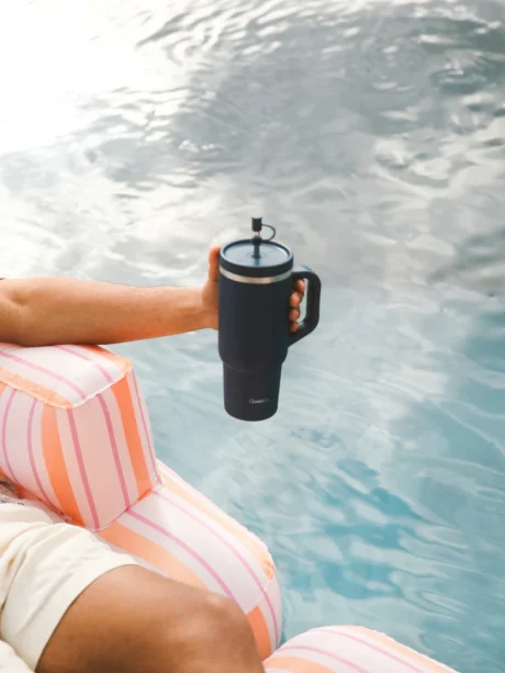 TRAVEL CUP ISOTHERME INOX 900 ml - BLEU NUIT – Image 3