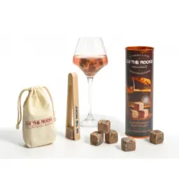 COFFRET CADEAU 6 PIERRES À VIN & PINCE EN BOIS DE HETRE